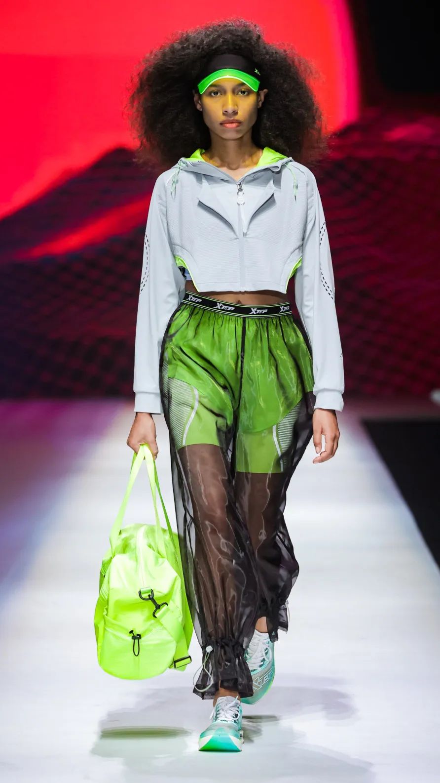 2023春季流行款式,2023年中年夏季流行款式