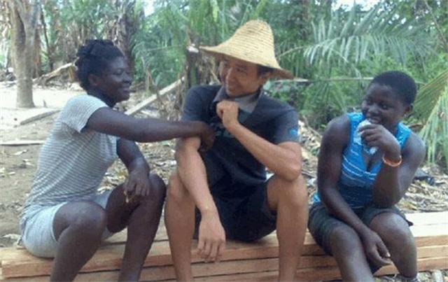 广西“上林帮”非洲淘金：每天如刀尖舔血，常备200克金子保命