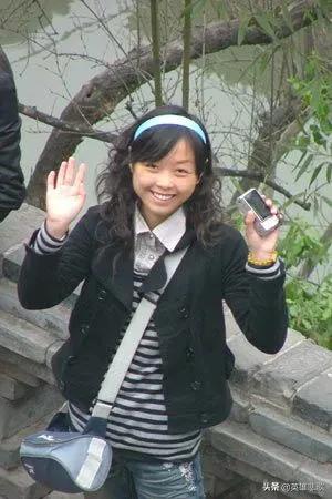 08年汶川地震范跑跑,2008年汶川地震向倩上课视频