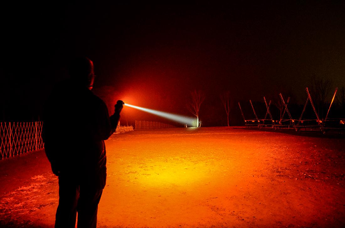 迈特明酷fw3白激光手电,迈特明酷虎头2号手电10000流明