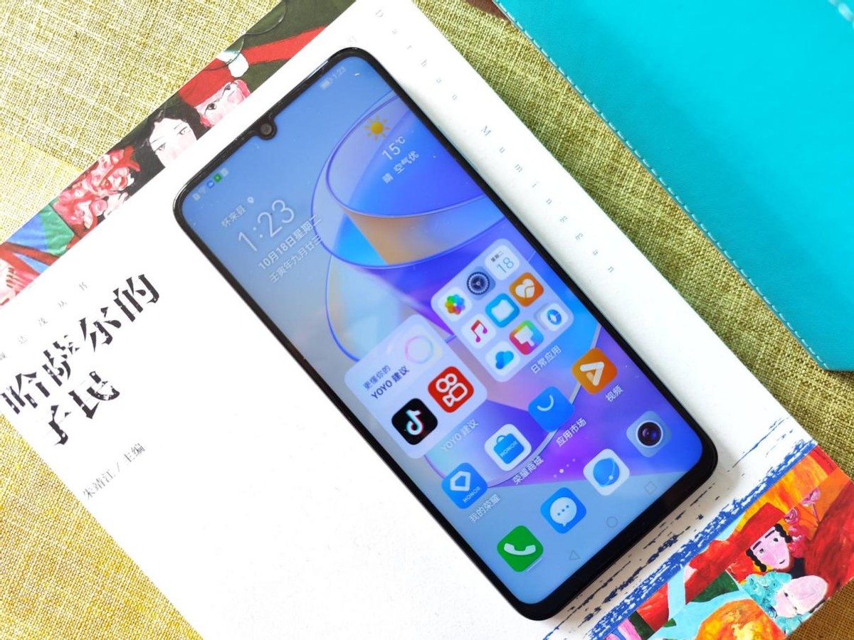 这才是真香5g中端机,这才是荣耀真香千元机