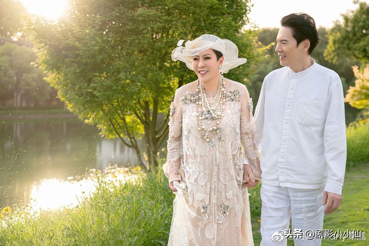 5.7回归直播买百台车狂宠粉，向太带你见识什么是“壕有人性”