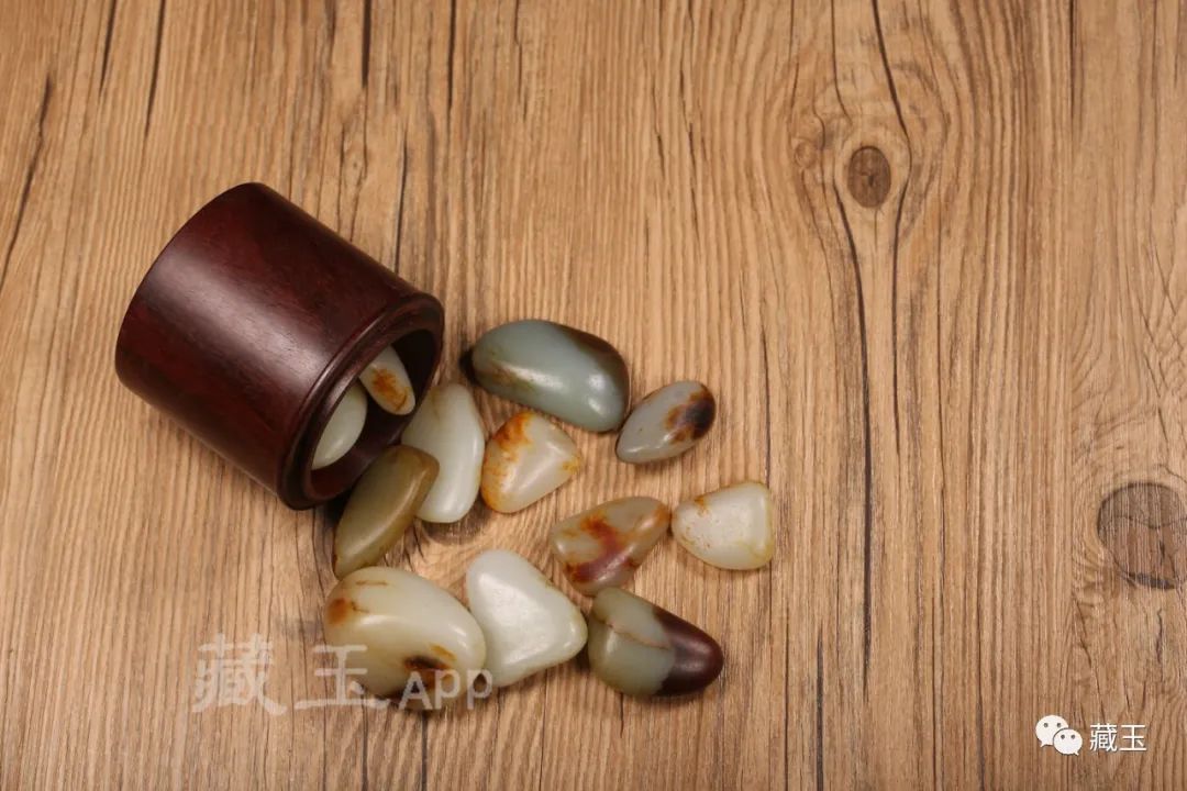 高端和田玉籽料市场的今年现状,现在和田玉籽料市场现状