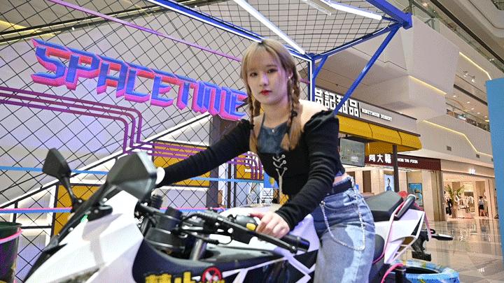 打卡赛博朋克烧烤店,赛博朋克打卡美陈