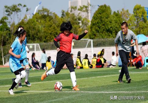 祝贺我校被评为先进学校,祝贺学校团校被评为示范团校