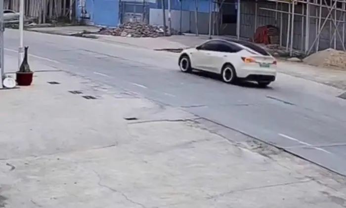 潮州特斯拉事故警方鉴定报告,潮州特斯拉事故鉴定报告完整版