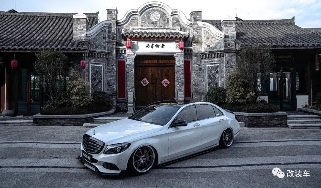 最有高级感的奔驰c200,奔驰c200老改新效果