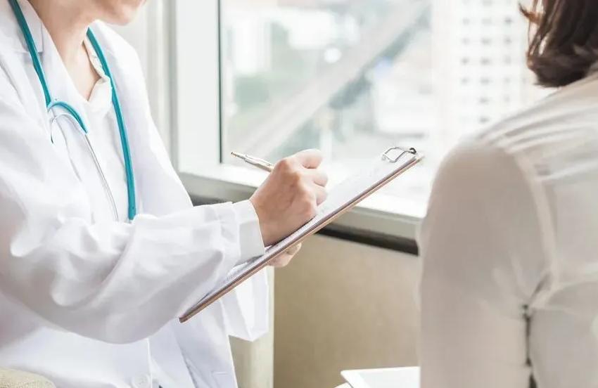 医生呼吁：女性做妇科体检前，一定要“禁欲”，不然会非常尴尬！