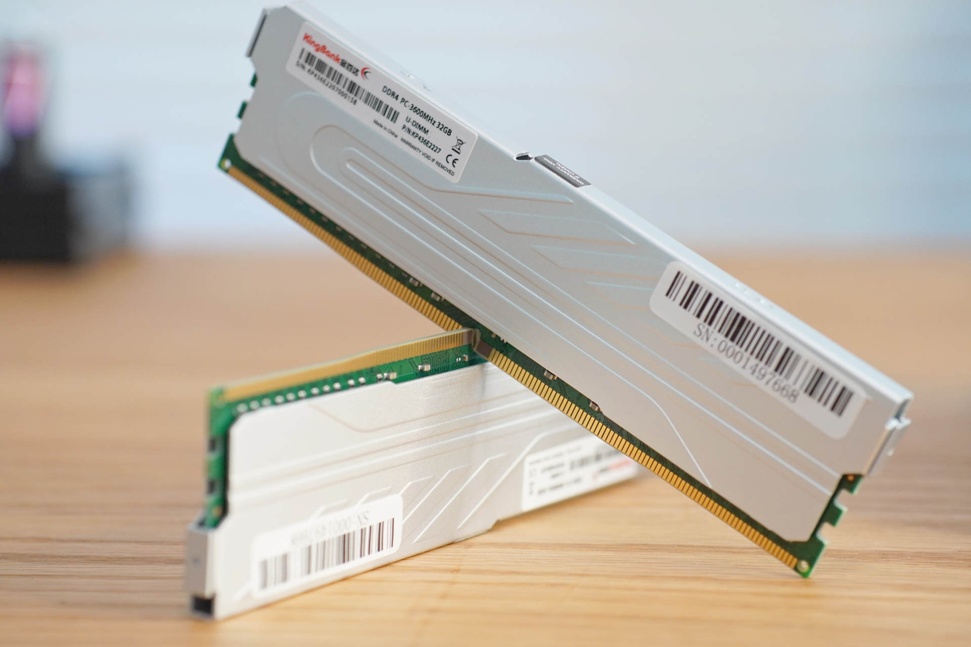 显卡局势不明朗的情况下，购入Z690和盖亚机箱，装机全新12代平台