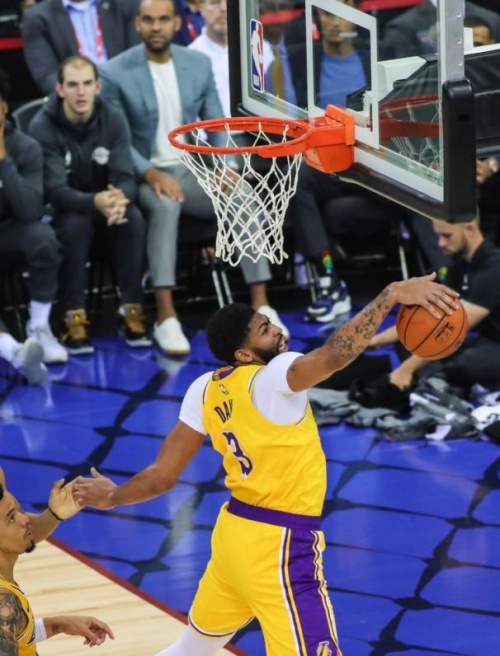 詹姆斯nba中国行,詹姆斯中国行2019深圳打球