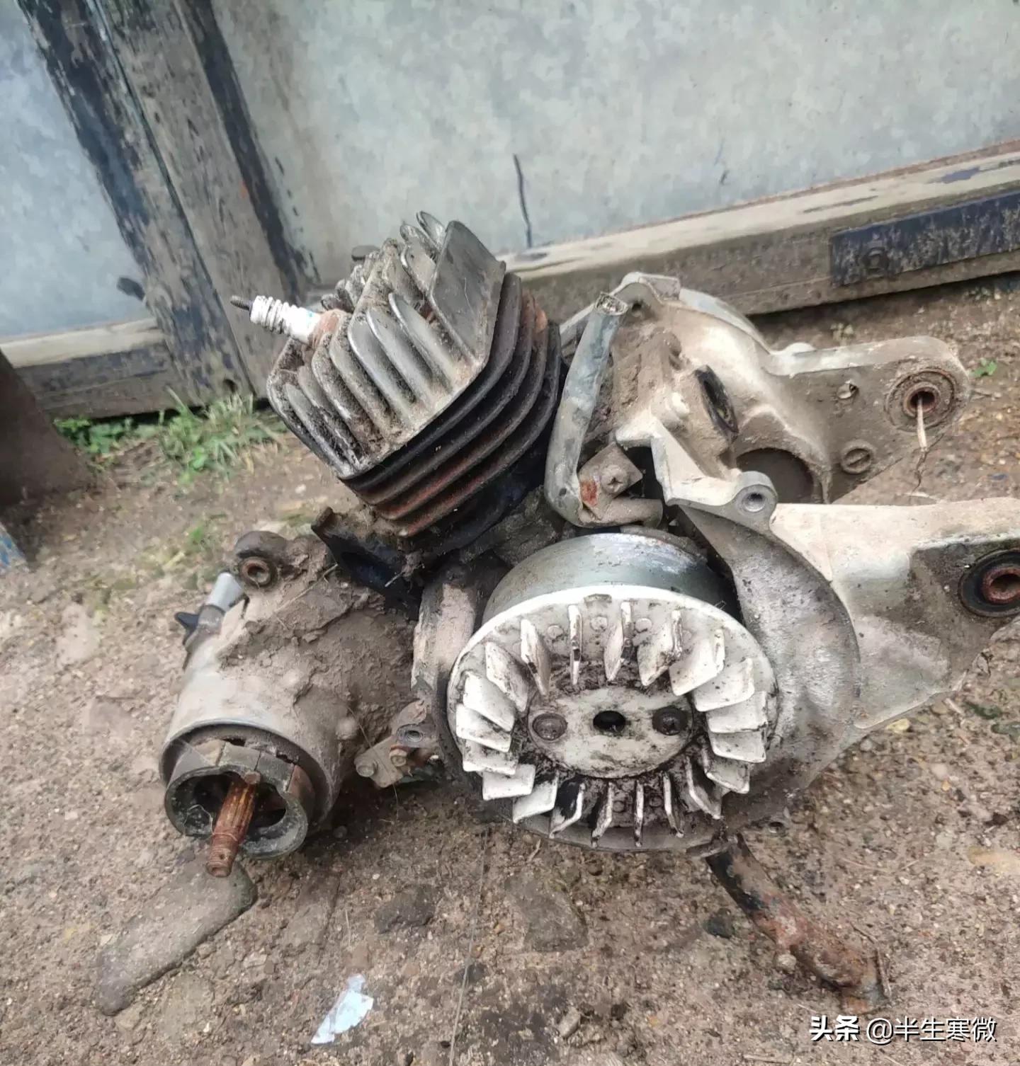 国内踏板摩托车的先驱者——轻骑木兰50