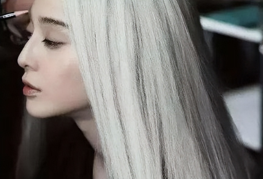 头发白吃什么变黑发最有效,长白头发要吃什么滋补品