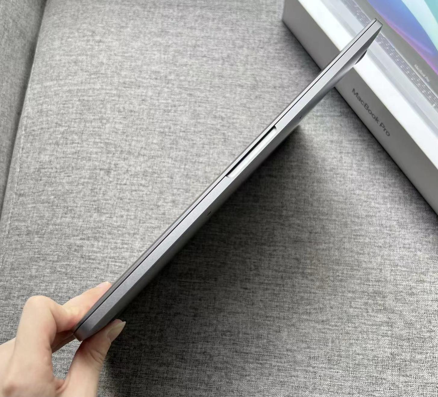 全新苹果笔记本macbookpro2019款,苹果macbookpro15.4寸顶配版