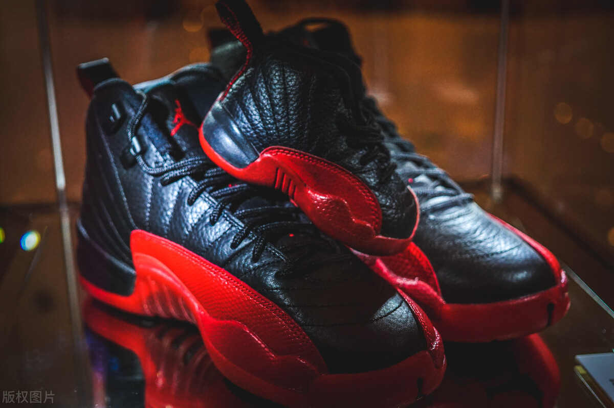 运动鞋男款多重,男生运动鞋潮流百搭