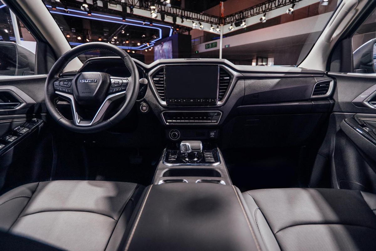 全新2023款铃拓价格,2023款铃拓的1.9t多少钱