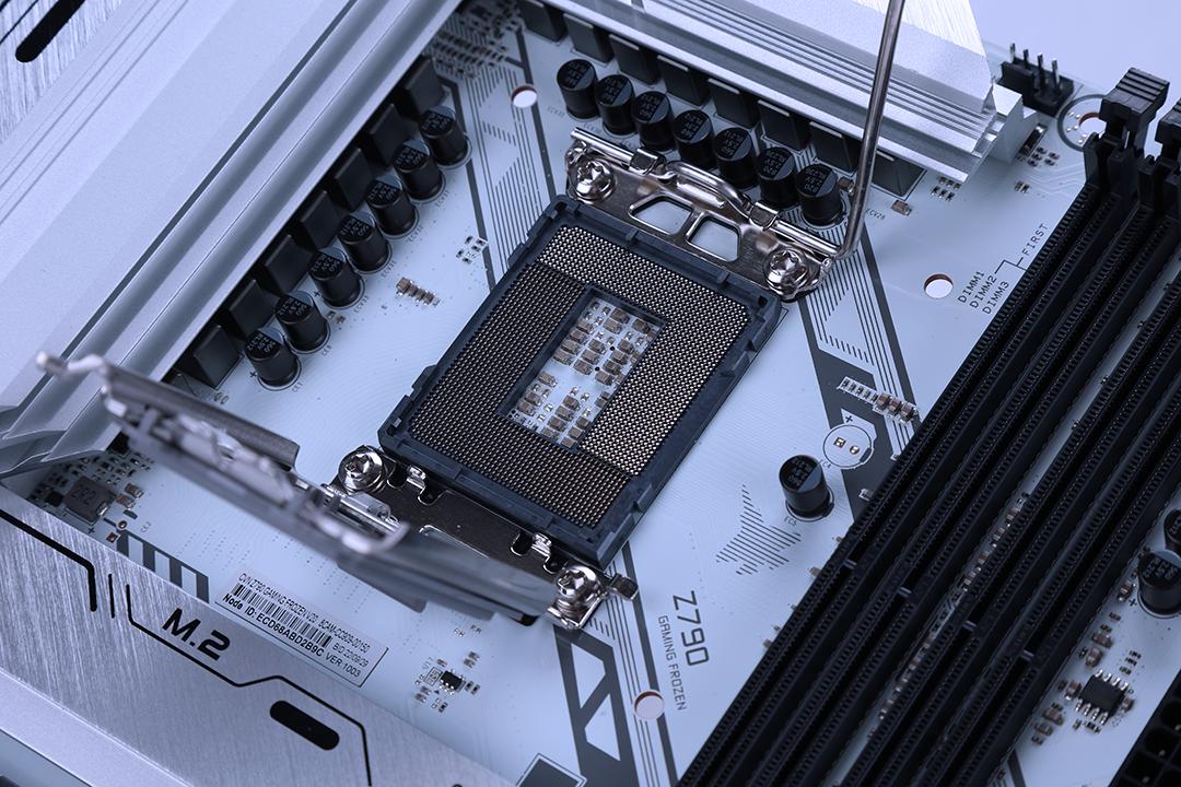 cvnz790七彩虹主板测评,七彩虹z790战列舰主板怎么样