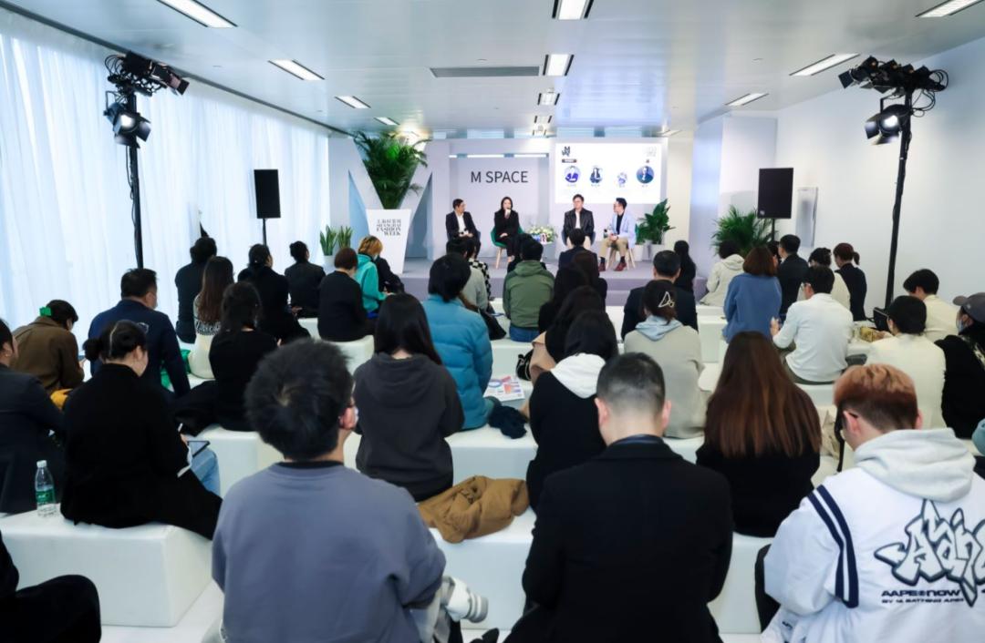 閫忚繃鏃惰鍛ㄧ湅绾虹粐浜т笟澶嶈嫃,娣卞害瑙傚療鏄ョ鏃舵湡