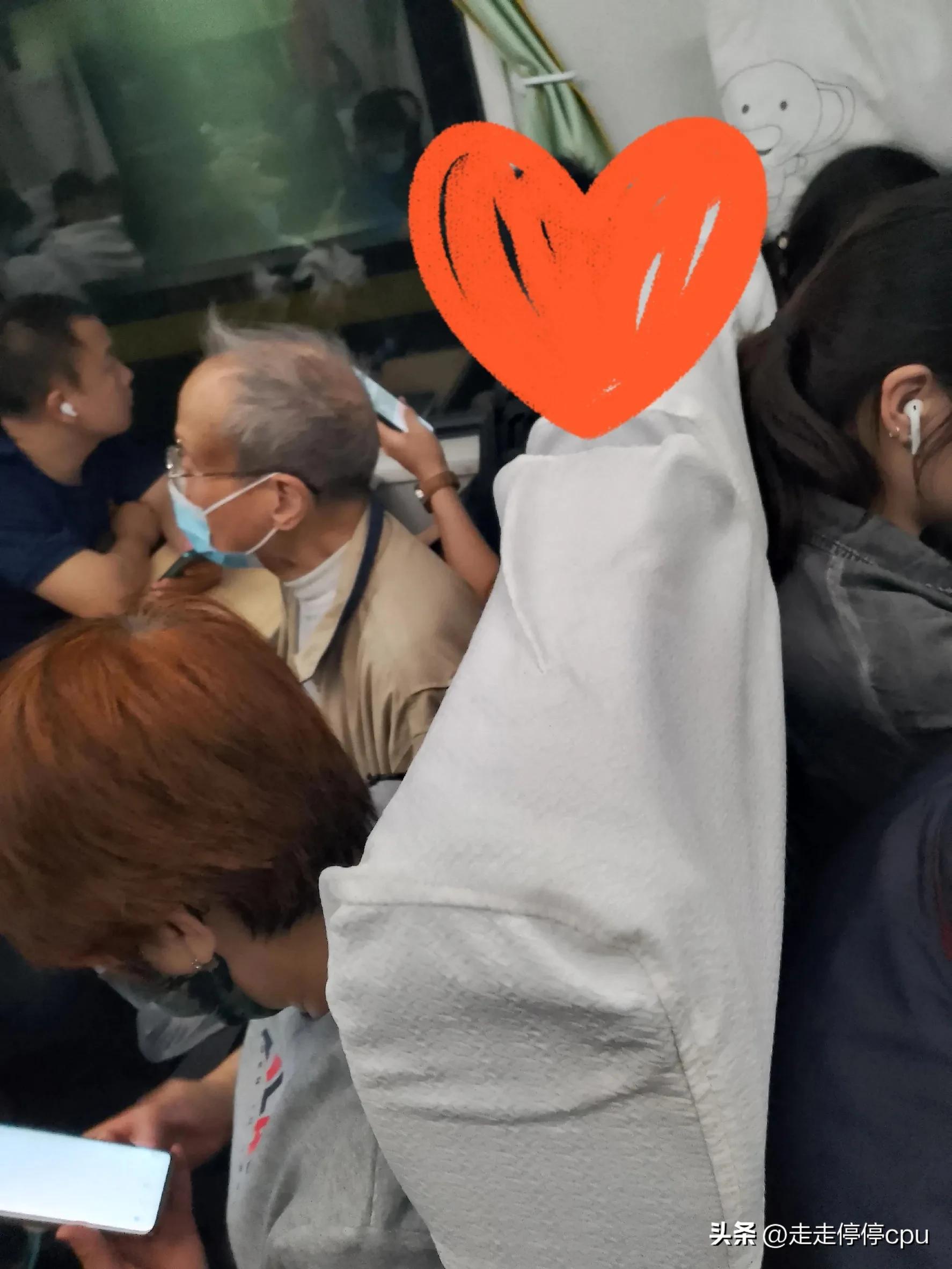 成年人忘带身份证可以坐火车吗,坐火车忘带身份证怎么进站