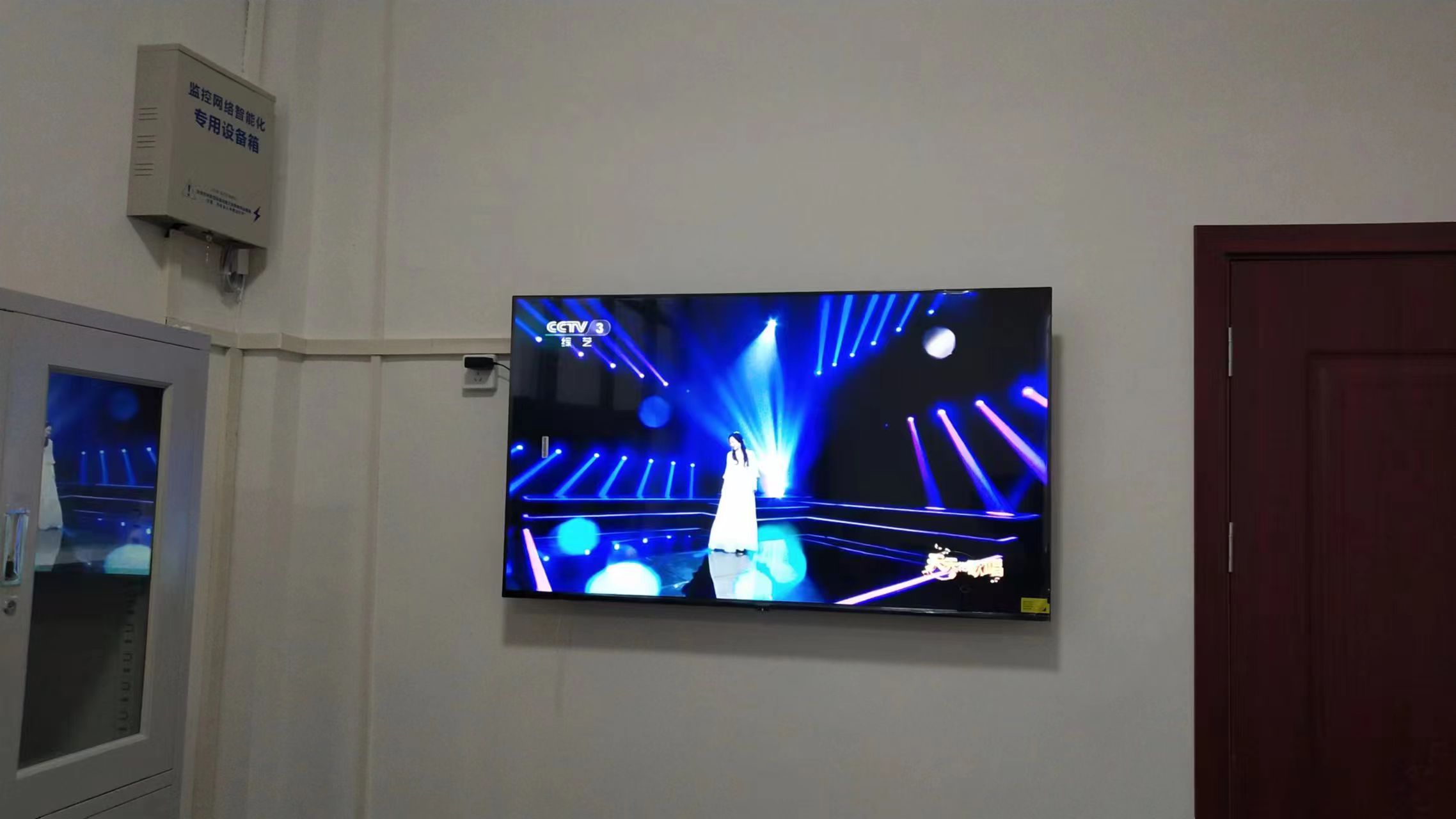 摄像头怎么安装才能看得全面,摄像头安装方法详解