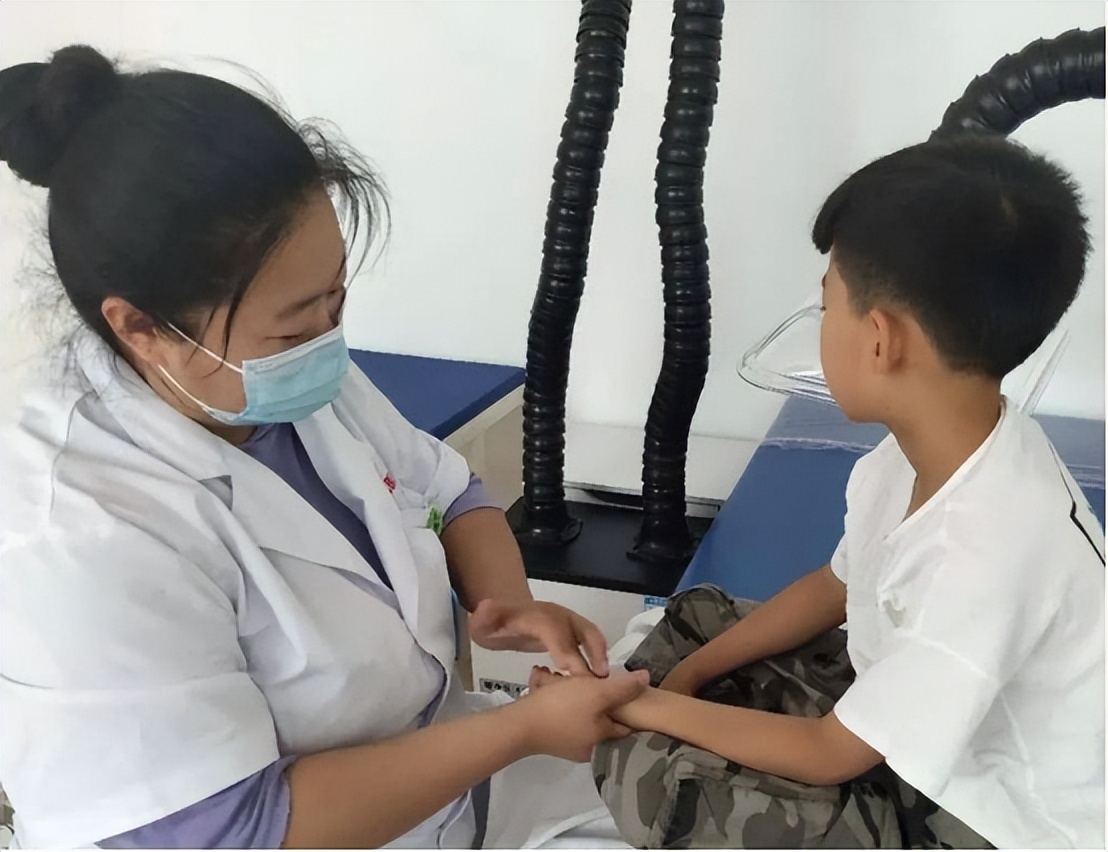 尿频尿急是看中医还是西医好,尿频尿不尽尿少看中医还是西医