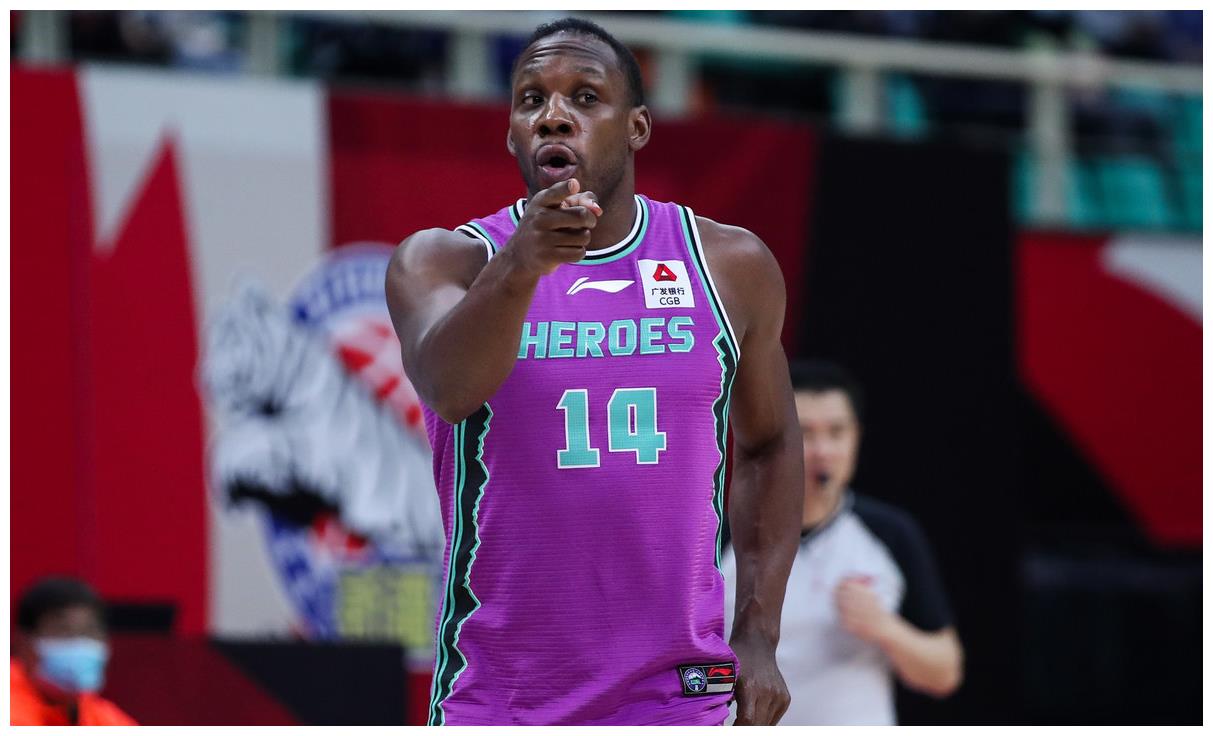 辽篮第一次夺冠杨鸣,辽宁男篮夺冠后杨鸣换主将上场