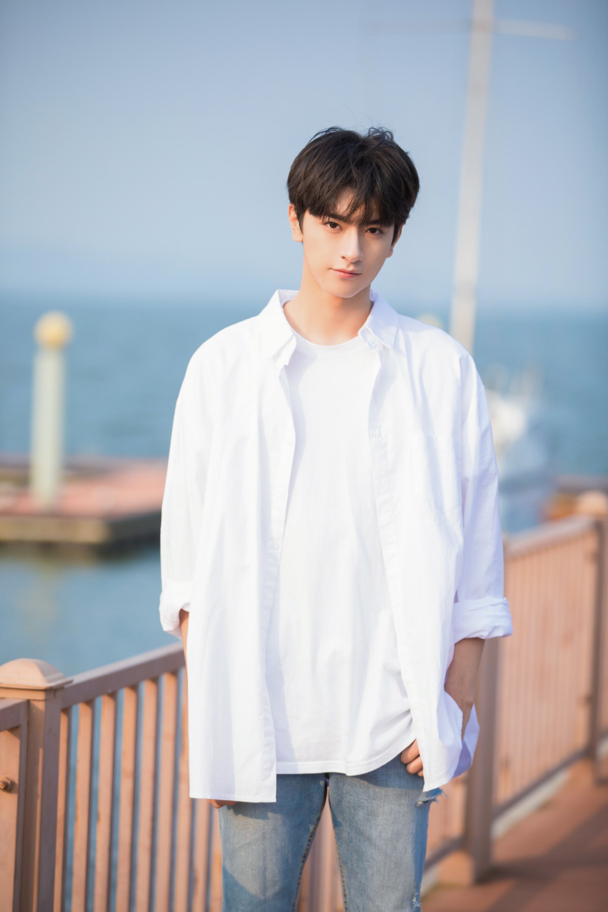 仅仅2天，娱圈的瓜就这么生猛？*税偷***税漏**、售假、入狱，应有尽有