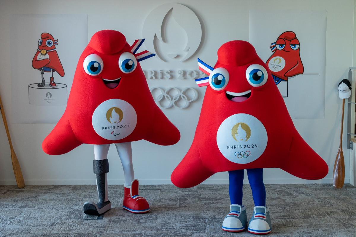 天津女排将参加世俱杯,天津女排参加了几届世俱杯