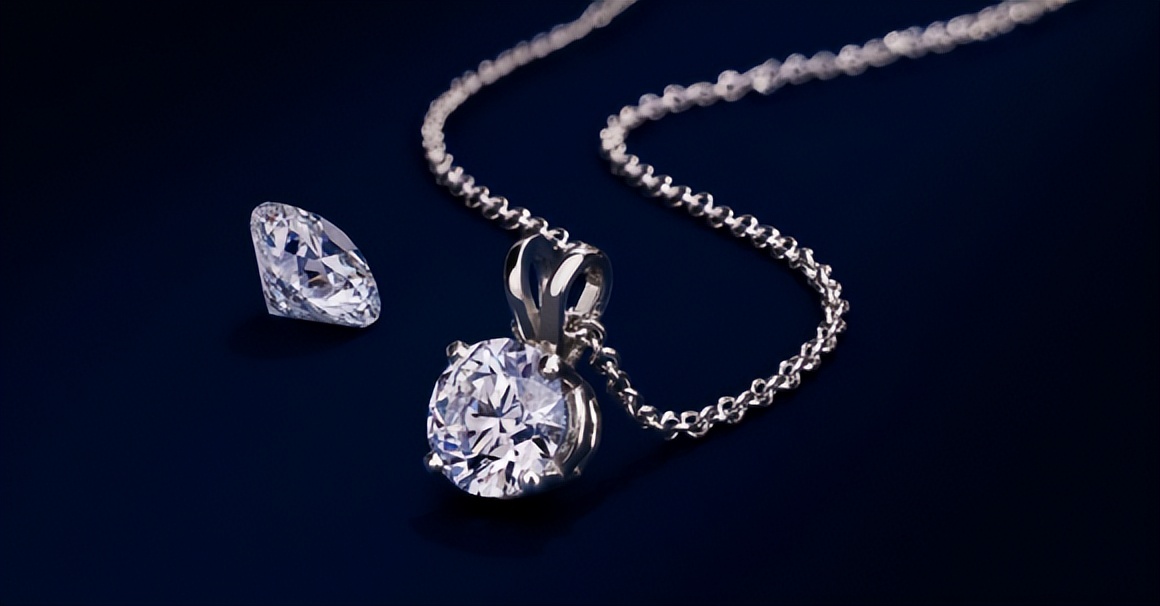 独特灵动的璀璨之星｜BlueNileAstor™系列钻石闪耀呈现