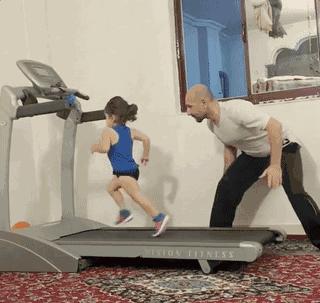 跑步机的正确的锻炼方法,简单的跑步机训练方法