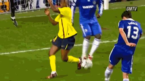 欧冠斯坦福桥惨案怎么解析,09欧冠斯坦福桥惨案