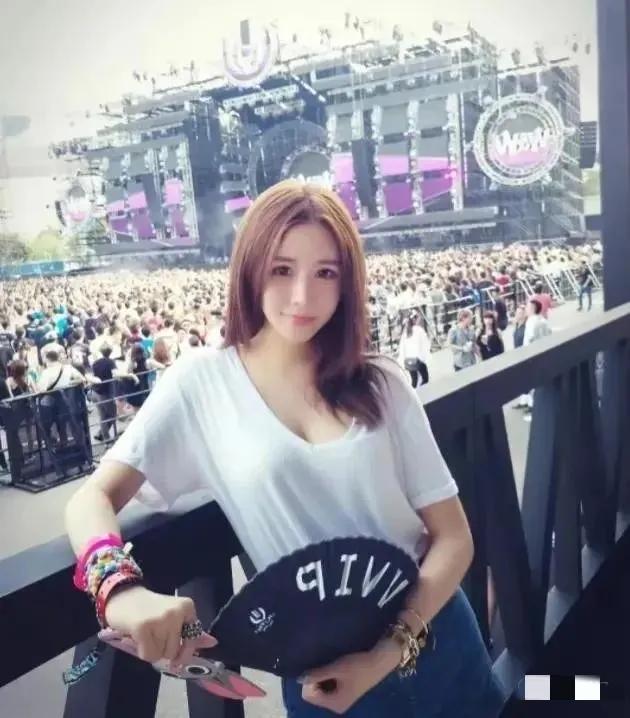 国足太太团的身材和颜值担当,国足太太团身材排行