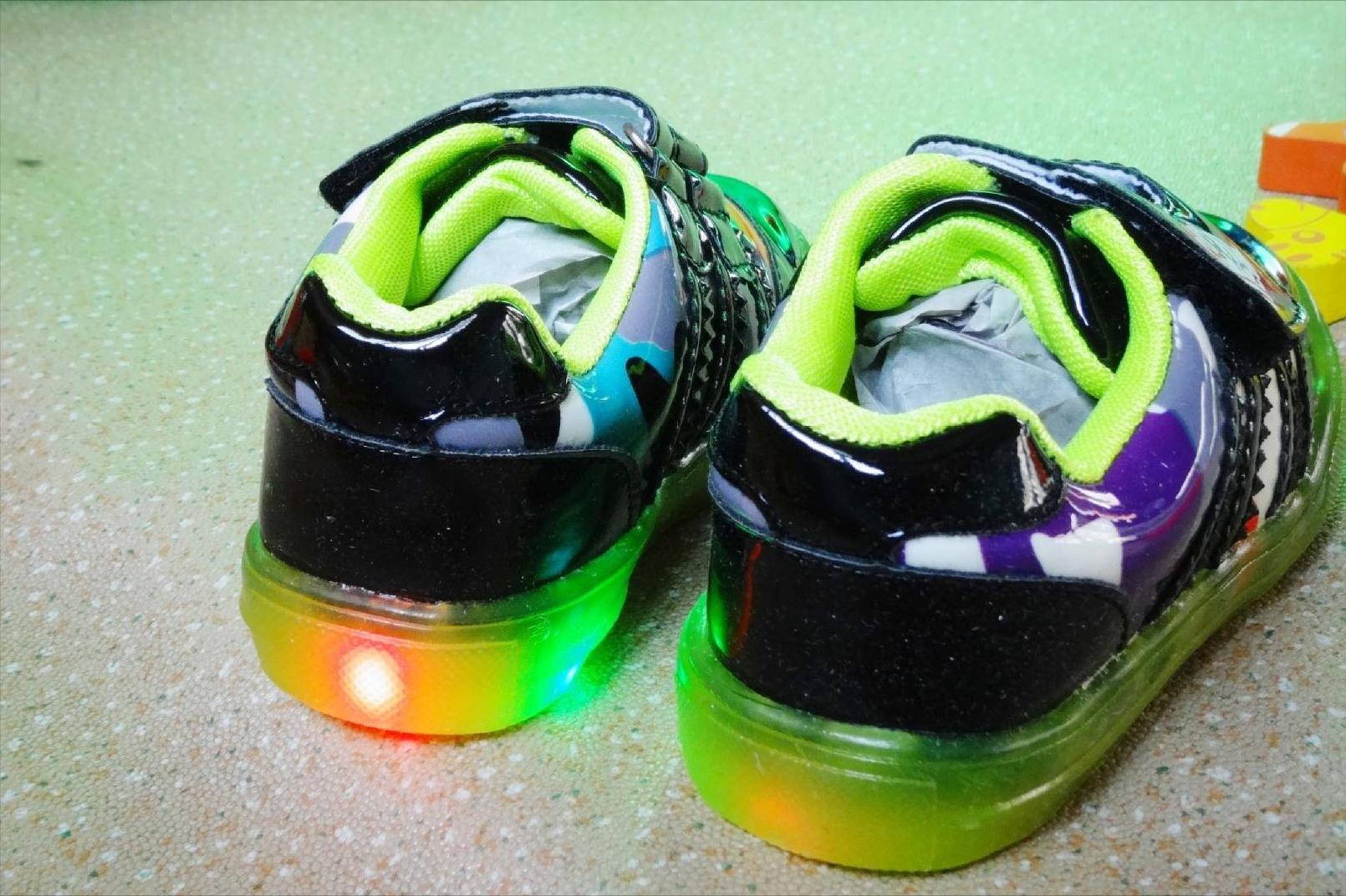 央视曝光童鞋致癌物超100多倍,儿童雌激素超标