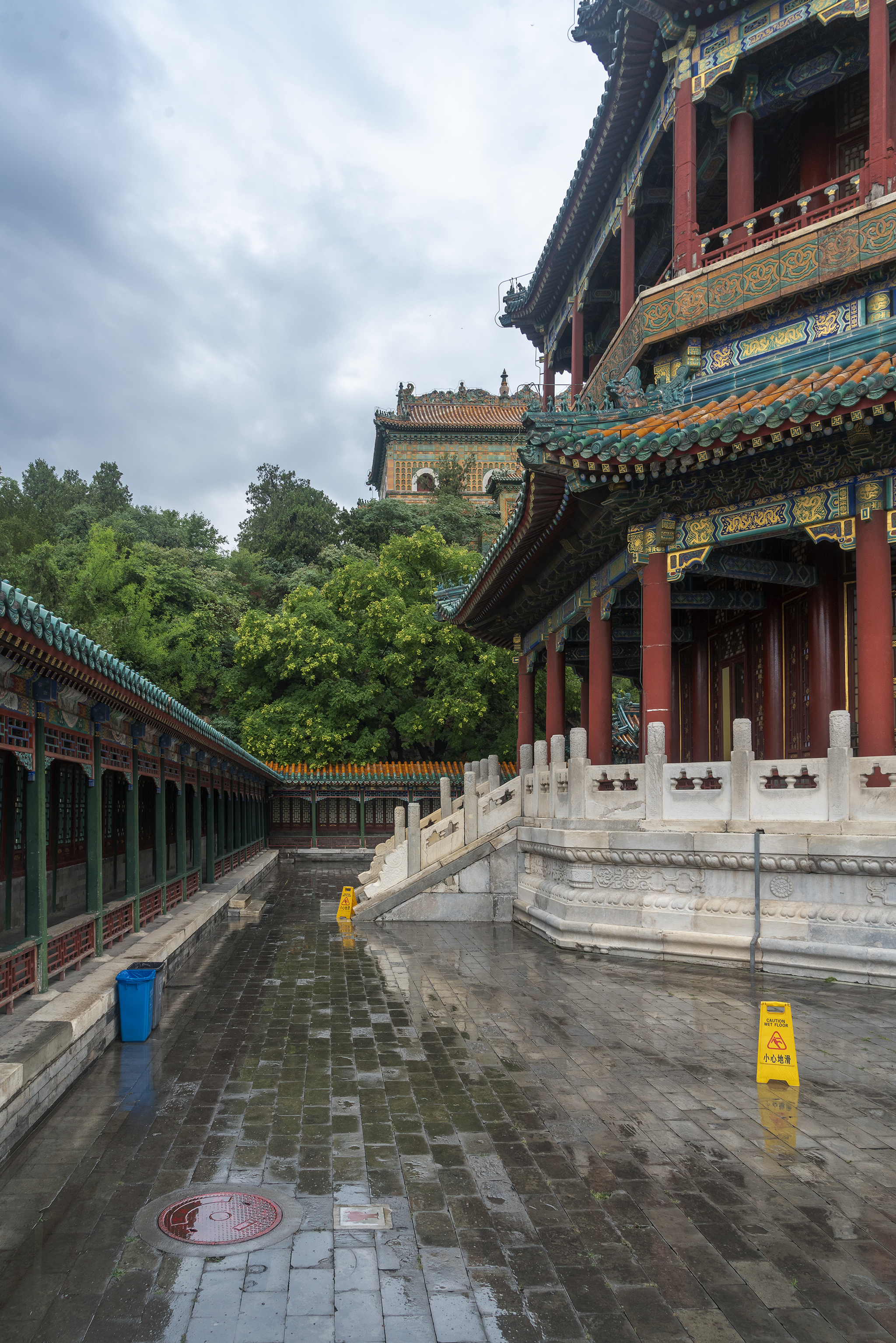 漫步北京颐和园,走颐和园长廊寓意