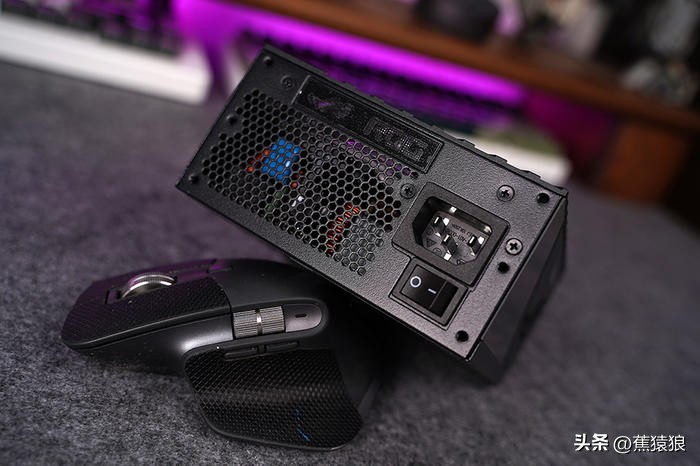 rog姘村喎z790瑁呮満,rogz790姘村喎涓绘満