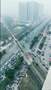 站着走路腰不舒服坐着没事,走路累了倒走能缓解吗