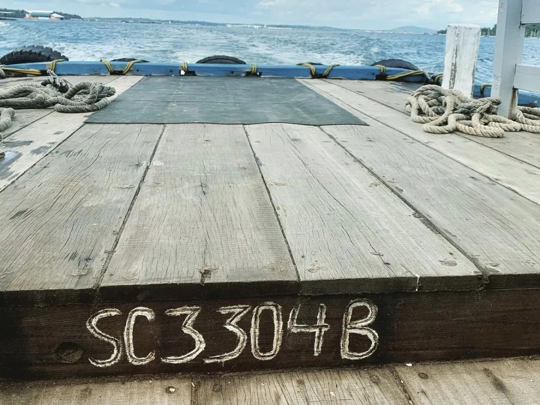 新加坡高空旋转餐厅,新加坡漂浮餐厅