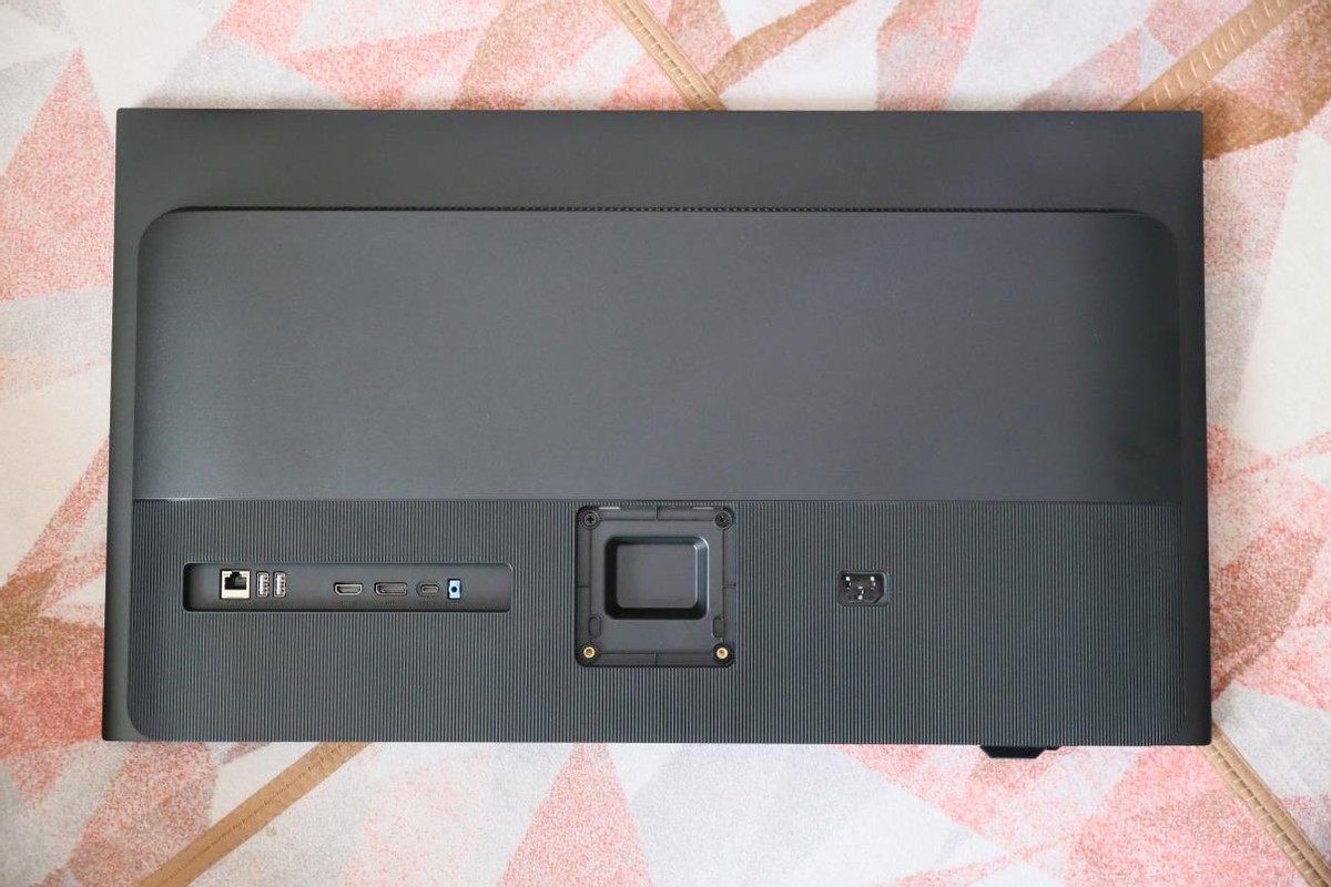 是显示器更是电视机，深度评测元创师icustom28H24k智慧显示器