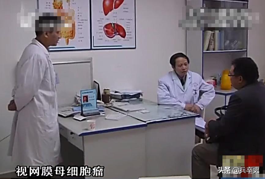 2岁幼童右眼流泪,2岁小孩眼睛哭出血