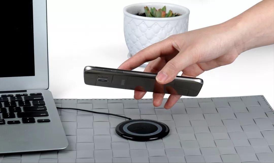 无线充电到底是不是鸡肋,无线充真的很实用吗