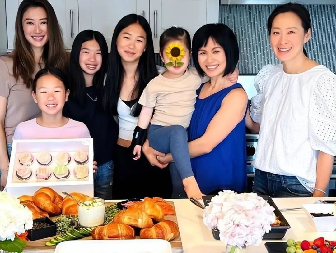 谢霆锋的妹妹谢婷婷前男友,谢霆锋妹妹谢婷婷母亲是谁