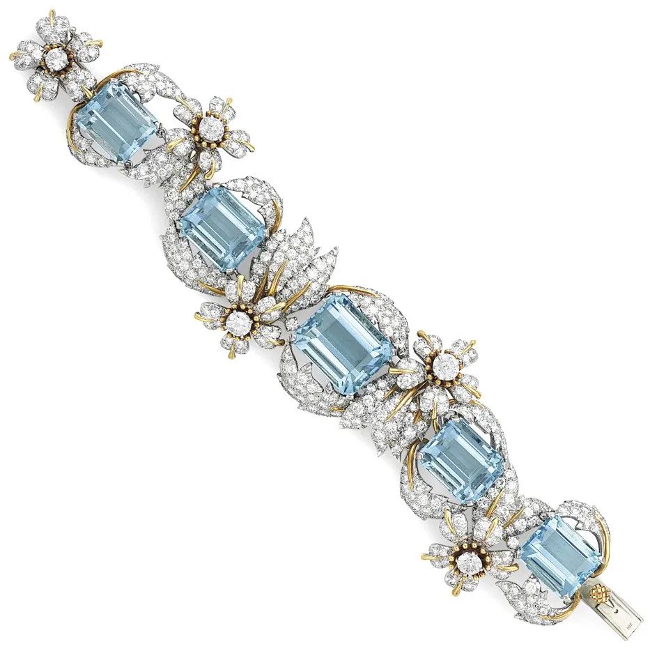 圣玛利亚蓝寓意,圣灵蓝与圣玛利亚蓝的区别