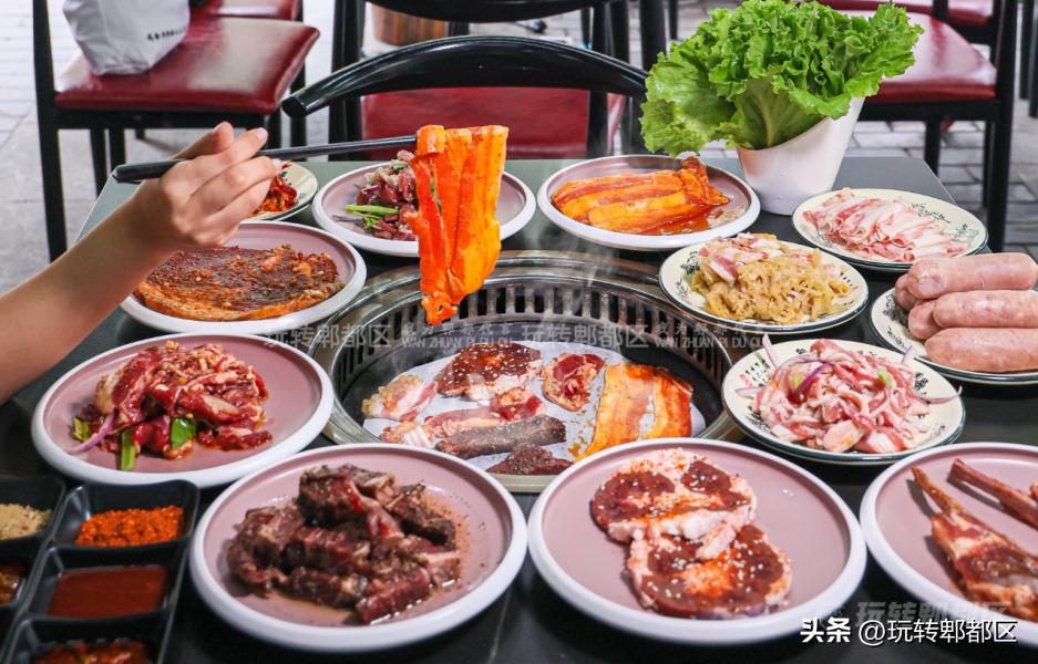 跨越三千公里！上过人生一串的「齐齐哈尔烤肉」，落户蜀都万达
