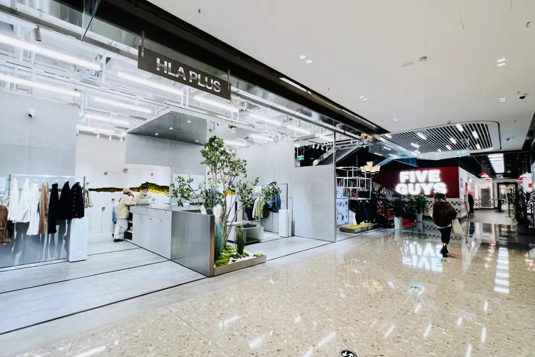 淮海路巴黎春天现在店还有吗,巴黎春天淮海店怎么样