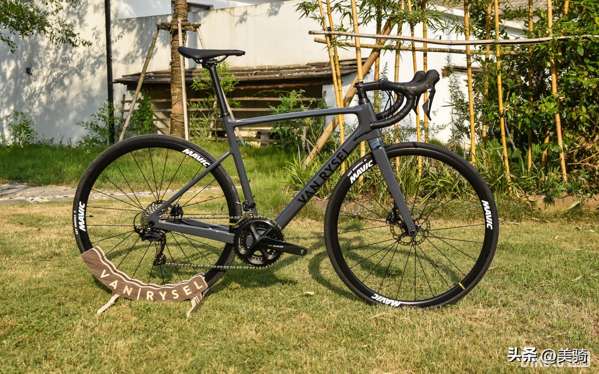 迪卡侬新款公路车发布会,迪卡侬公路车测评