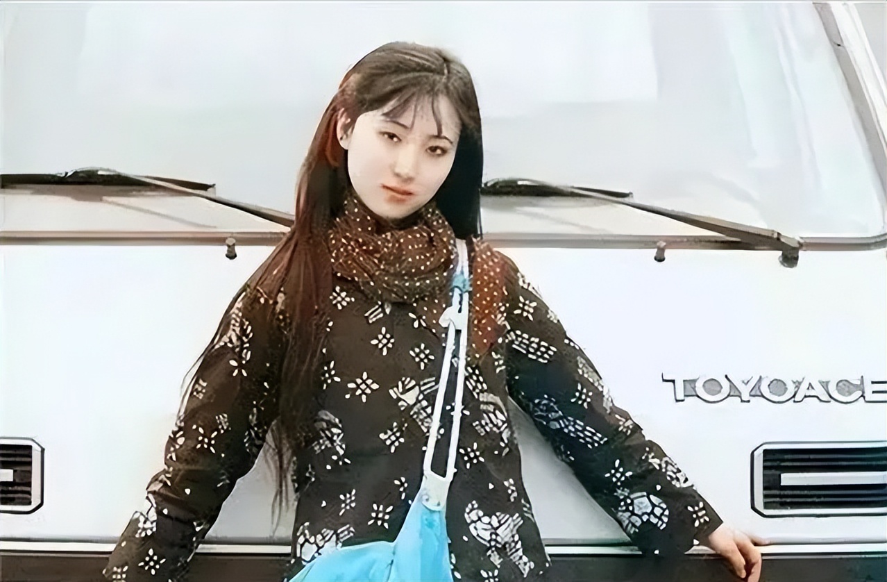 李娜从歌坛一姐到出家为尼,歌手李娜出家为尼的原因是什么