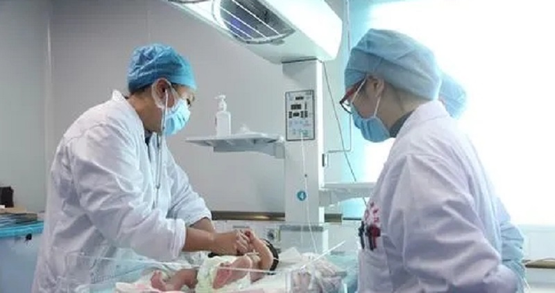 妻子生了个混血宝宝鉴定结果,妻子生下混血儿后续怎么样