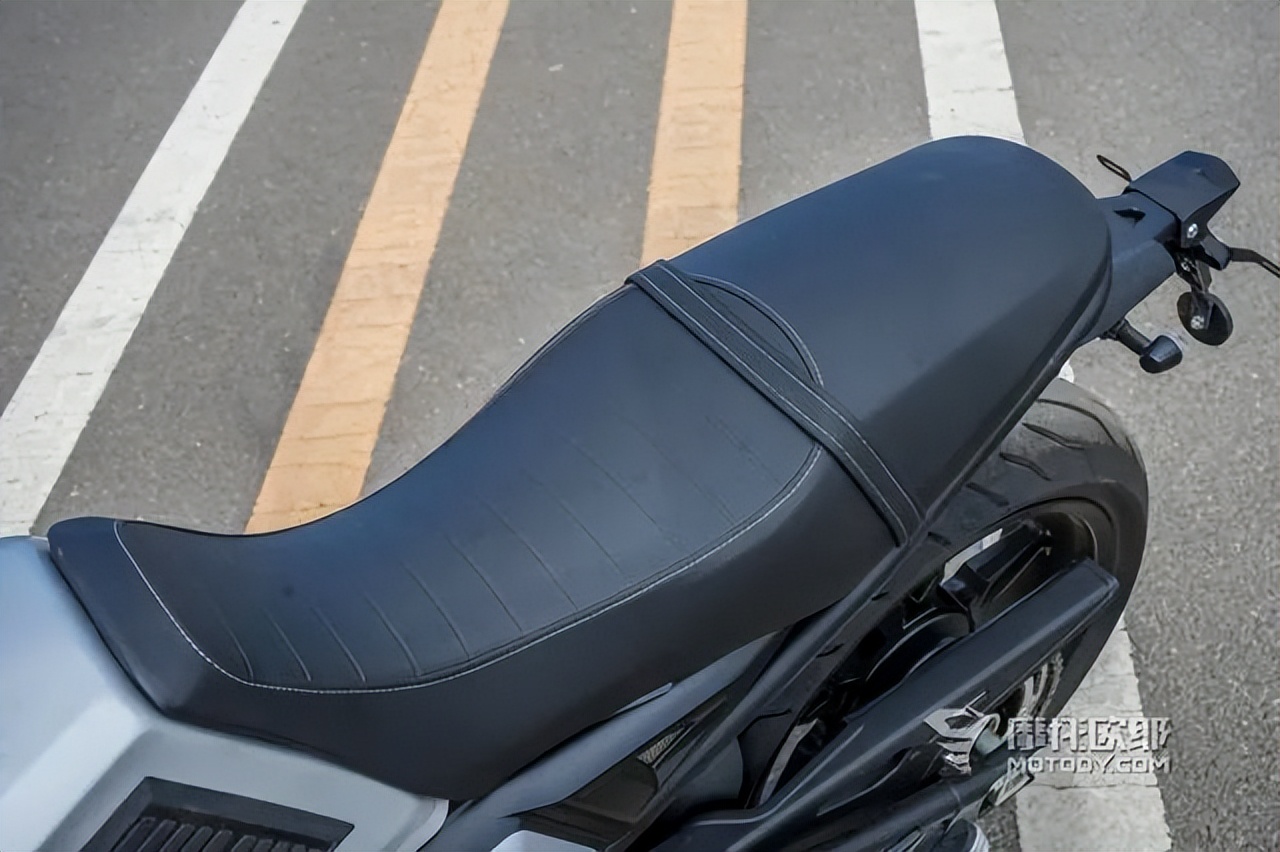 高金gk400对比gk500,高金gk400骑行感受