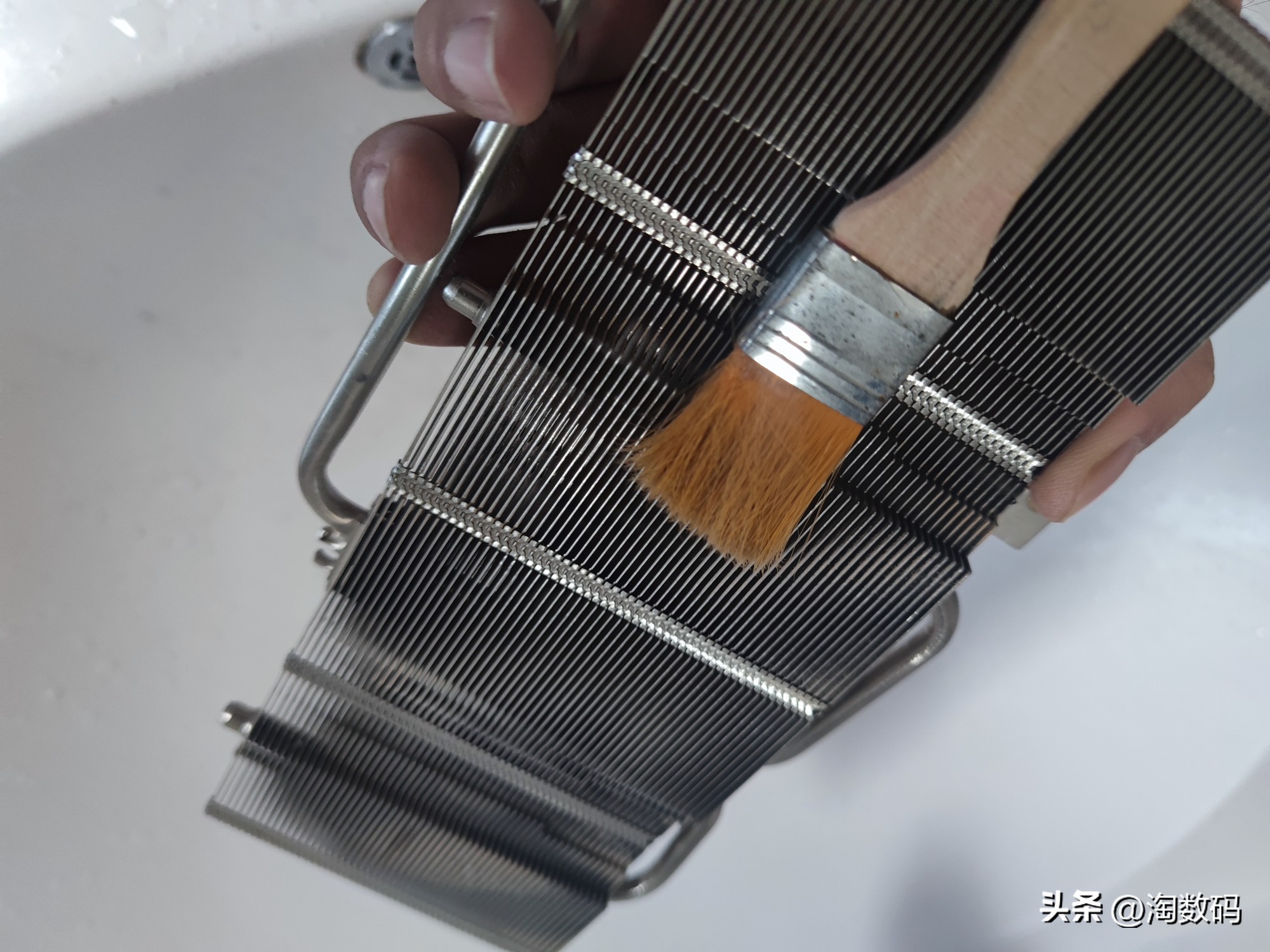 蓝宝石5600xt矿渣,蓝宝石rx5600xt白金版装机攻略