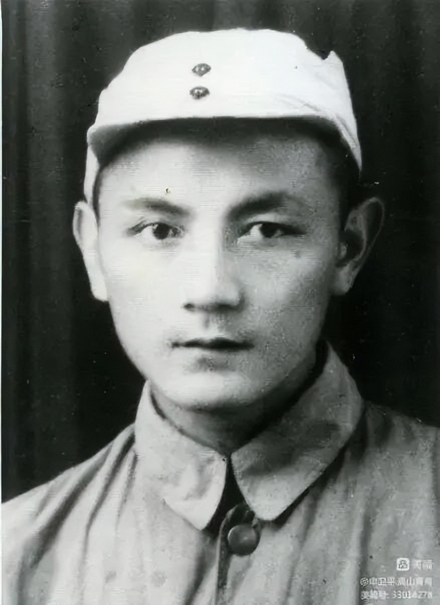 抗日战士的爱情故事,抗战老兵回忆抗日女兵