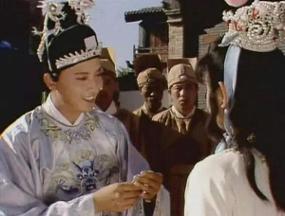 现在的小学生都开始盘手串了吗,小学生盘的是什么串